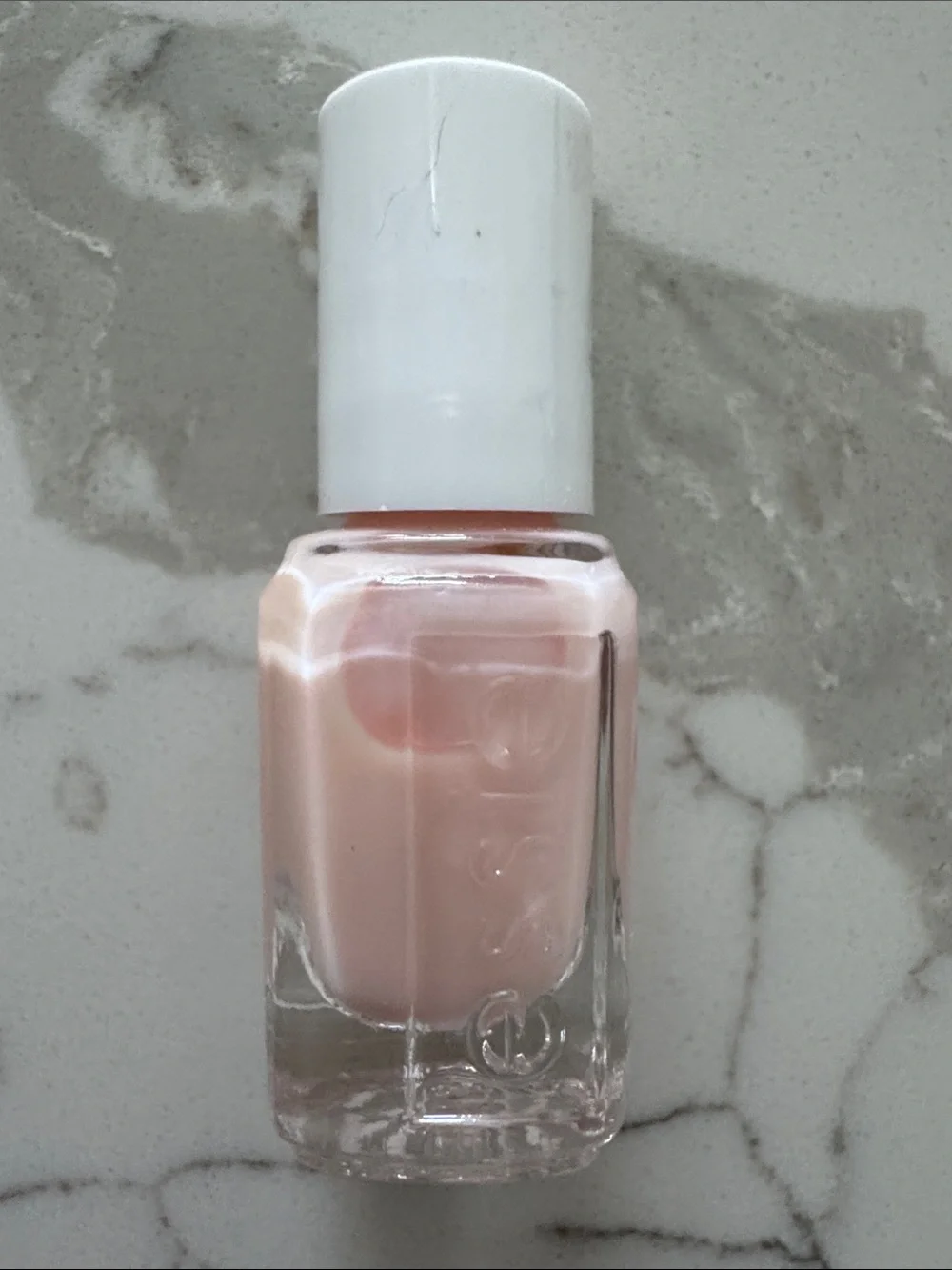 🌸5/$25🌸 Essie nail polish in mademoiselle
